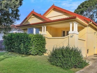 View profile: Best Street in Wentworthville! Walk to Station!