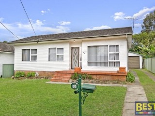 View profile: Short Walk to Station & Shopping Centre!