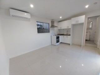 View profile: Cheap Studio- Water usage included!