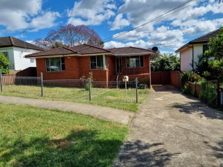 View profile: Convenient Location!
