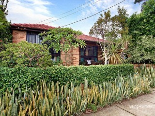 View profile: 2 BEDROOM FLAT WITH WATER INCLUDED