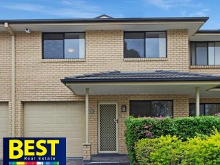 View profile: 3 Bedroom Townhouse, Walk to Station