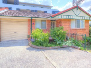 View profile: Best Value Villa in the Area!