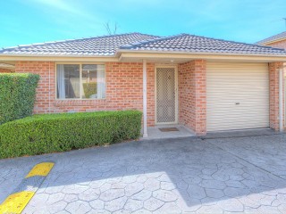View profile: Top Quality Villa with Gas Cooking & Air Conditioning!