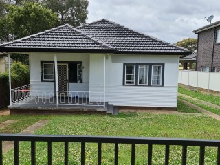 View profile: Fantastic Value Flat In Quality Family Area!