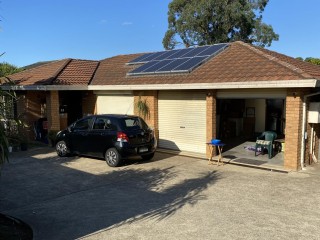 View profile: HUGE FAMILY HOUSE
