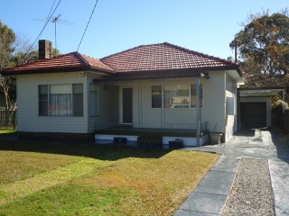 View profile: Freshly painted & Fully Fenced Yard