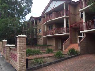 View profile: Three Minutes to Station & Shopping Centre!