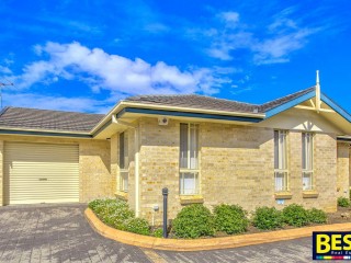 View profile: Walk to Station & Girraween Public School
