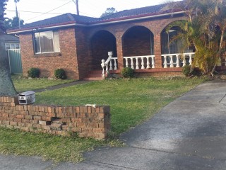 View profile:  3 Bedroom Home!!