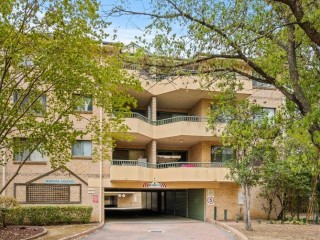 View profile: Walk to Station! 3 Air Conditioners