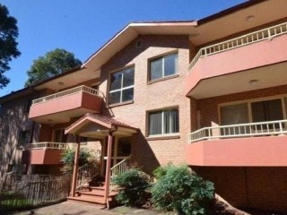 View profile: Location and convenience to all amenities! Secure first floor unit!