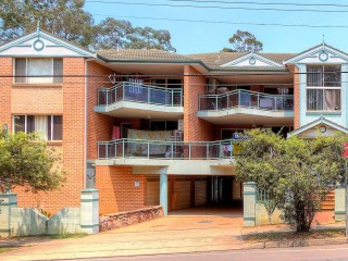 View profile: Outstanding Location! 1 Minutes to Woolies & 7 Minutes to Station!