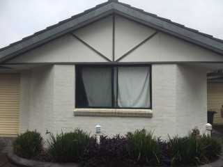 View profile: Short Stroll to Station & Shops!
