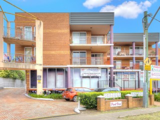View profile: Next to Toongabbie Railway Station