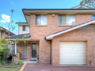 View profile: Top Quality 3 Bedroom Townhouse!