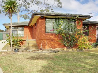 View profile: Beautiful home in convenient location!!