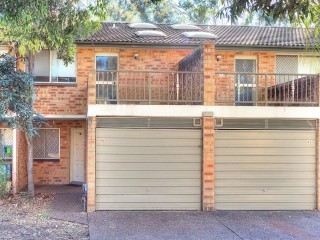 View profile: 3 Bedrooms overlooking quiet parkland reserve!