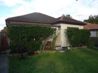 View profile: Conveniently located 2 bedroom Granny Flat!