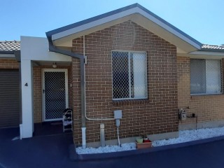 View profile: Well maintained 3-bedroom home in the highly sought after Girraween Public School catchment!!!