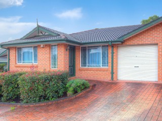 View profile: Superb Villa in Outstanding Location!