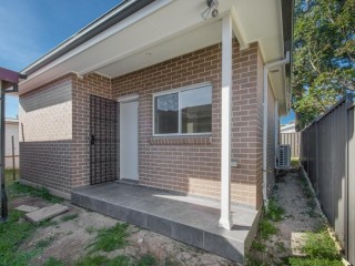 View profile: As New Granny Flat! 2 Bedrooms & Air Conditioning