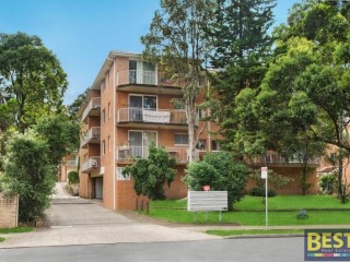 View profile: Value for Money!! Walk to Station!