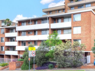 View profile: Close to Westfield's & Parramatta CBD
