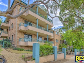 View profile: Excellent Unit-Walk to Station!
