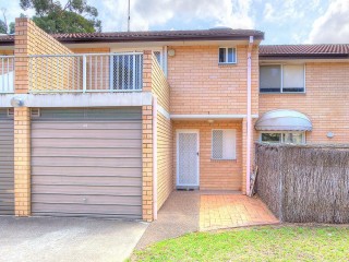 View profile: 3 Bedrooms and 2 Bathrooms!