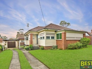 View profile: 5 Minute Walk to Westmead Station!