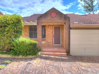 View profile: Quality 3 Bedroom Villa- Walk to Station!