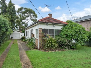 View profile: Huge 697sqm Block- Build your duplex or dream home!