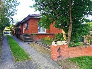 View profile: Excellent Location- Newly renovated