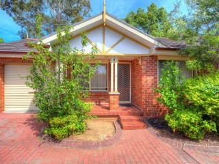 View profile: 3 Bedrooms! Ducted Airconditioning!