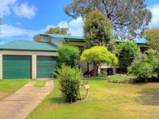 View profile: A Wonderful Home to Raise your Family!