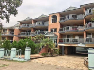 View profile: Outstanding Location! 3 Minutes to Station! Freshly Painted!!!