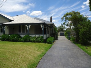 View profile: Jacuzzi, Ducted Air Conditioning & Woodfired Oven