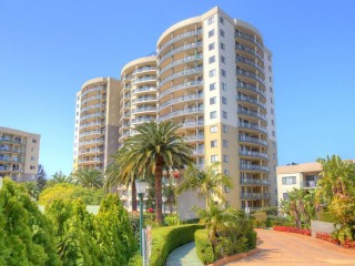 View profile: Sought After Complex. Freshly painted and new carpet.