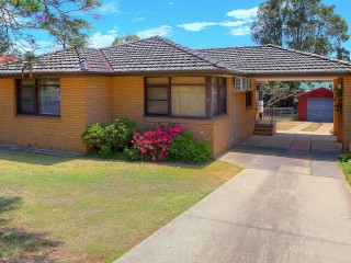 View profile: Air Conditioning & Floating Timber Floorboards Throughout