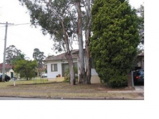 View profile: 3 Bedroom home plus study in convenient location