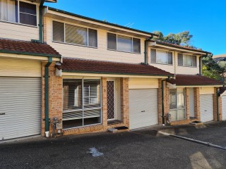 View profile: Only 500 Metres to Station & Shopping Centres!